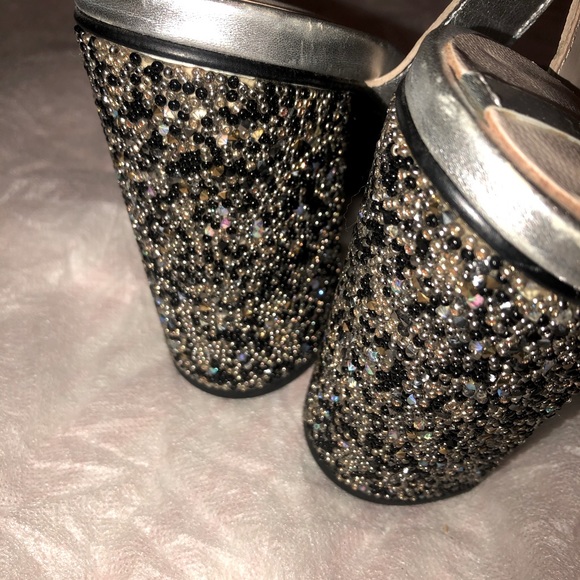 Zara woman silver heels - Picture 2 of 6